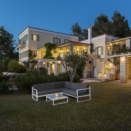 Electra Beachfront Villa Kranidi Exterior foto